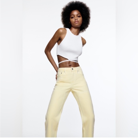 NWT ZARA Mid Rise Patch Pocket Yellow Jeans 2 - Picture 2 of 16